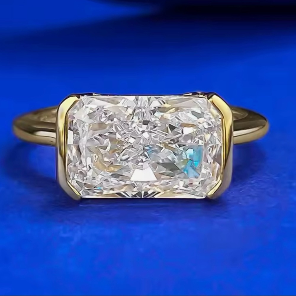 14k 3ct Radiant Cut Ring - Picture 3 of 16
